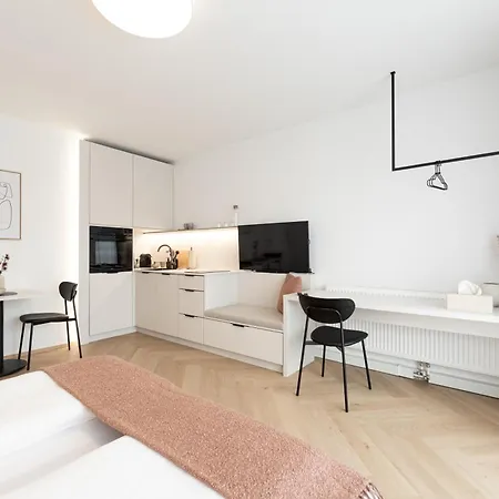 4 Apartment