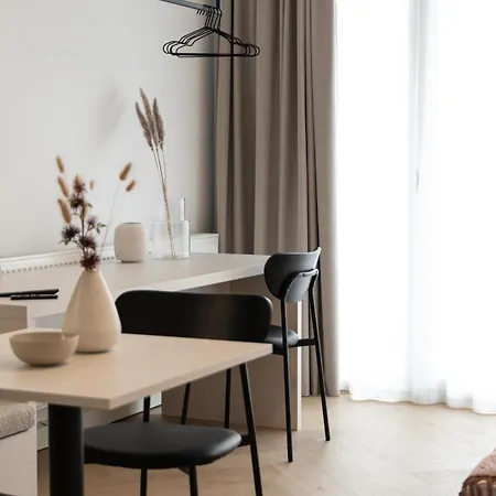 4 Apartment