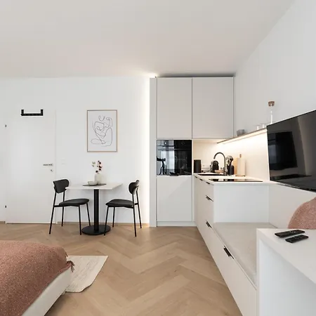 4 * Bad Schallerbach