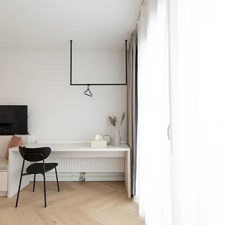 Apartment 4 *
