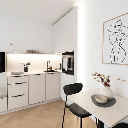 4 Apartment