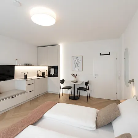 4 Apartment