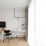Apartment 4 *