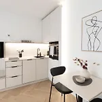 4 Apartment