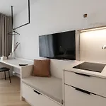 Apartment 4 *