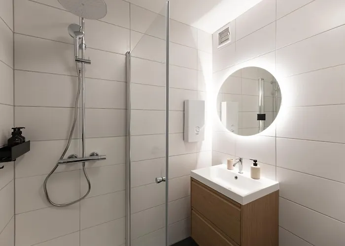 4 * Bad Schallerbach