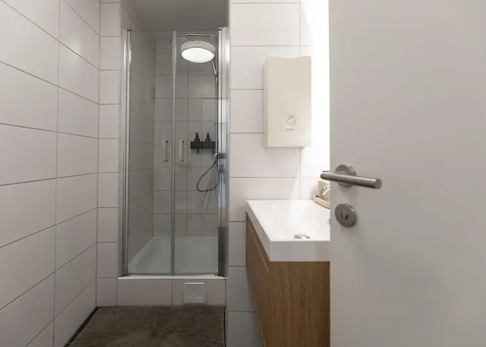 4 * Bad Schallerbach